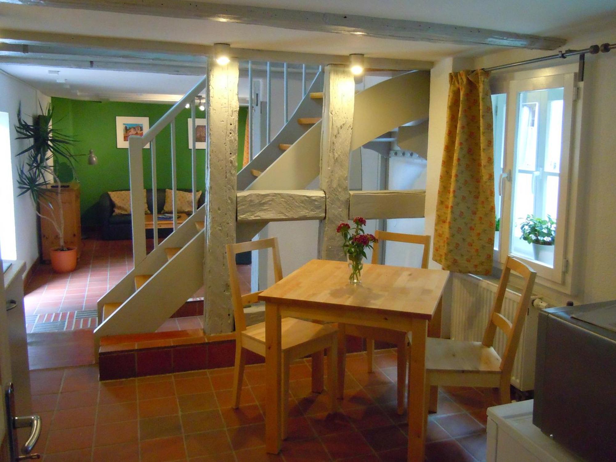 Fachwerkhotel - Ferienhaeuser Vorhof Zur Hoelle Quedlinburg Quarto foto